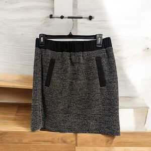 LOFT Black and Gray Mini Skirt